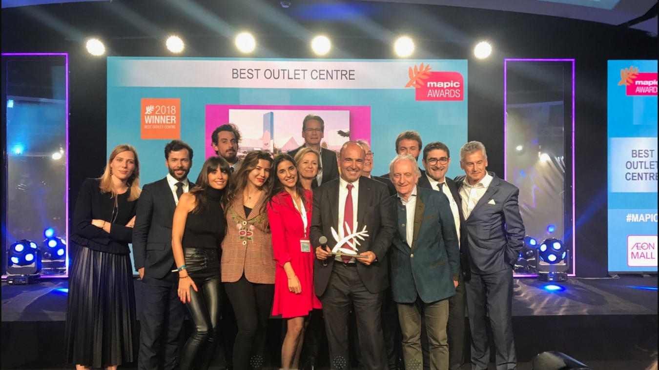 Freeport wins ‘Best Outlet Centre” award at Mapic 2018 Freeport wins ‘Best Outlet Centre” award at Mapic 2018